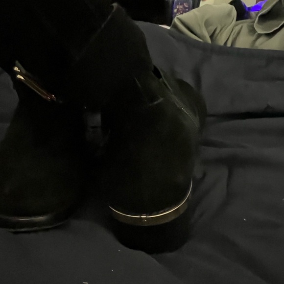 Vince Camuto 9.5 Ankle Boots - Picture 5 of 5